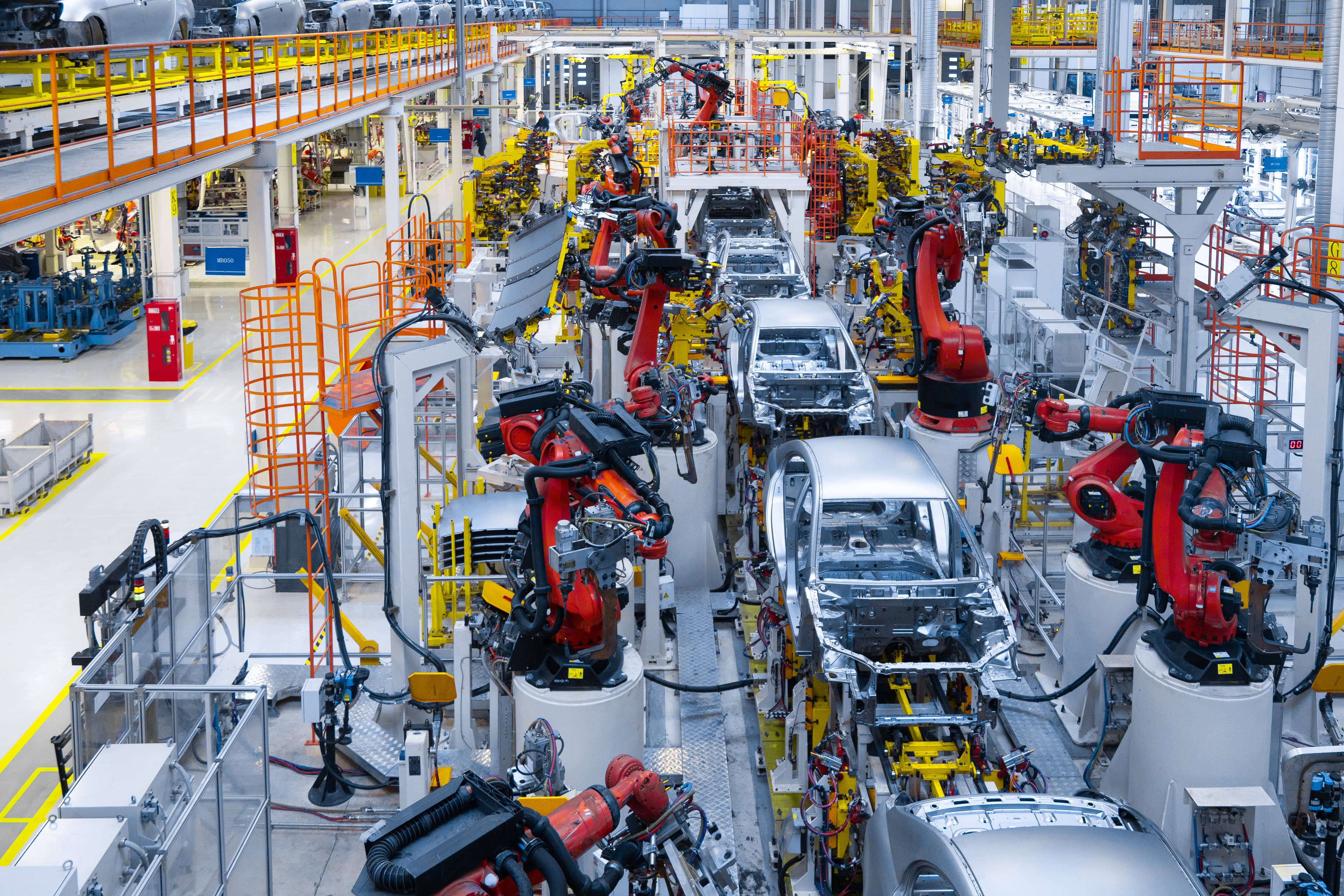Industrial IoT for Automotive: Smart Manufacturing with Meddle